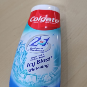 Colgate 2-in-1 Whitening Toothpaste Gel and Mouthwash, 4.6 oz.