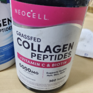 Neocell Grassfed COLLAGEN peptides + VITAMIN C & BIOTIN