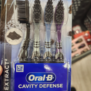 Oral-B Cavity Defense 4 pack Tootbruches with Charcoal Extract