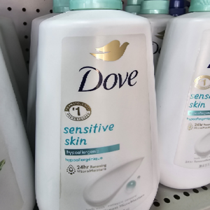Dove BODY WASH Sensitive Skin  905ML