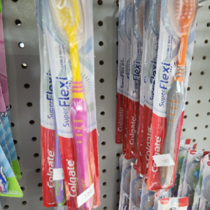 Colgate Toothbrush  Super Flex
