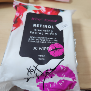 Clinicals Betset Johnson Retinol Cleansing Facial Wipes 30 wipes