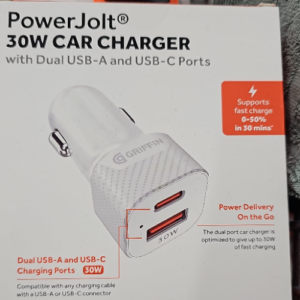 GRIFFIN 30W CAR CHARGER WITH DUAL USB-A & USB-C PORTS